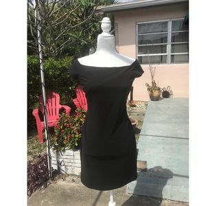 Lulu’s LBD bow back
